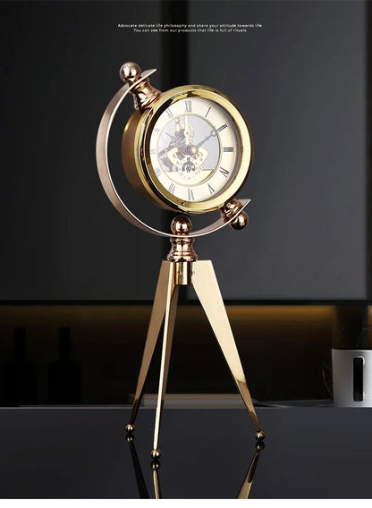 Gold Table Clock Luxury Metal Office Desk Clocks Aesthetic Tabletop Creative Quartz Desktop Clock Silent Home and Decoration