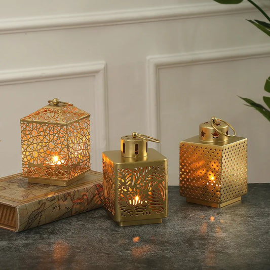 Candles Holder Iron Candlestick Wedding Festival Party Home Room Desktop Decor Holders Vintage Aromatherapy Holder