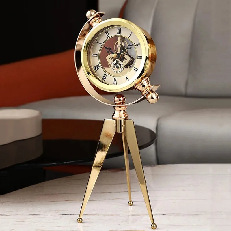 Gold Table Clock Luxury Metal Office Desk Clocks Aesthetic Tabletop Creative Quartz Desktop Clock Silent Home and Decoration
